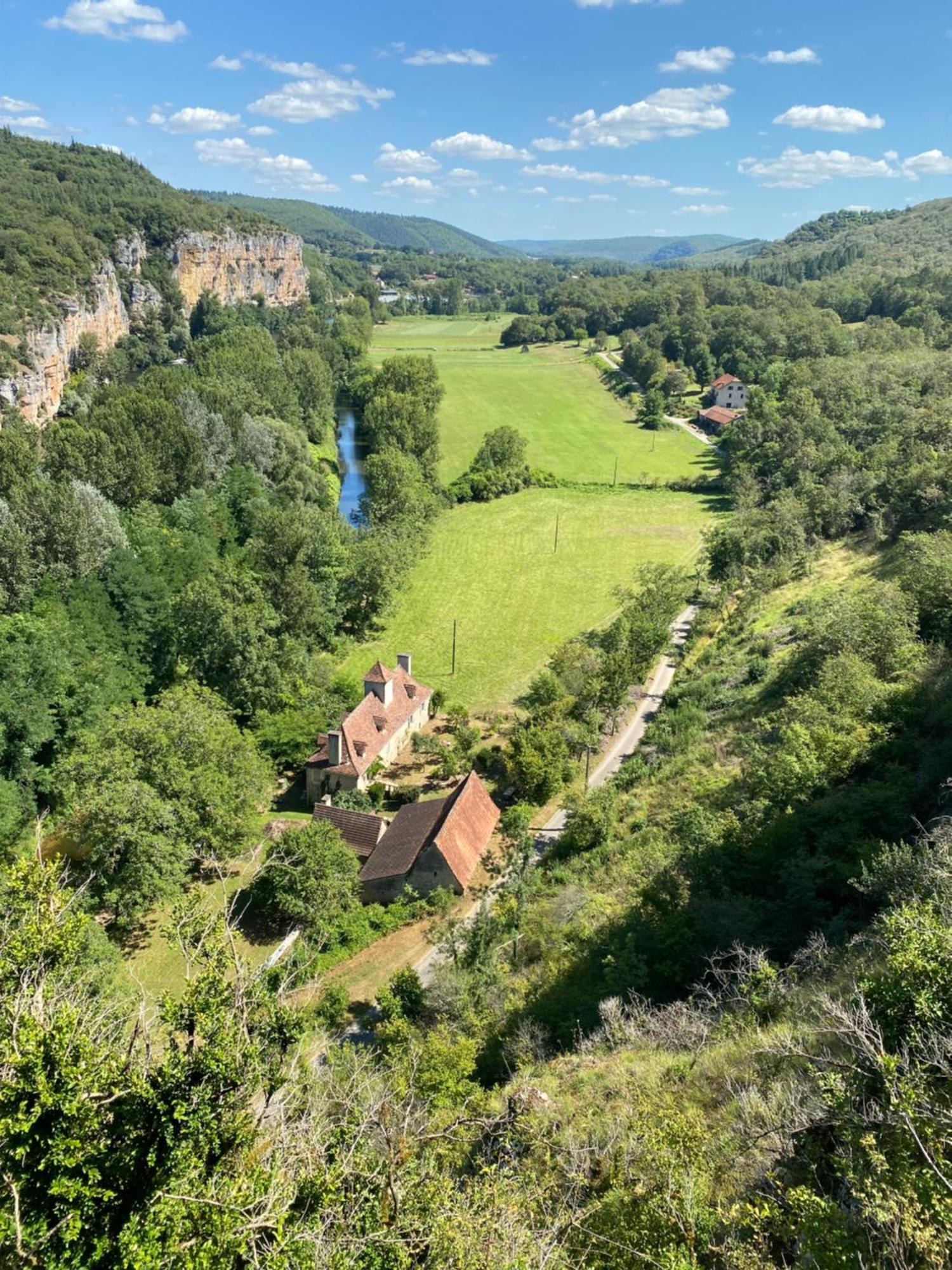 La Maison De Ganil Saint-Cirq-Lapopie Bagian luar foto